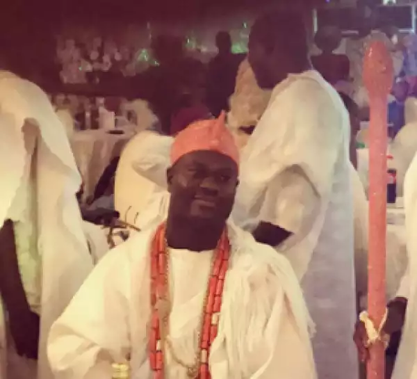 HOW COME ? Ooni Of Ife, 4 Governors Lose Their Phones To Thieves At The Wedding Of Governor Amosun And Abike Dabiri’ Children